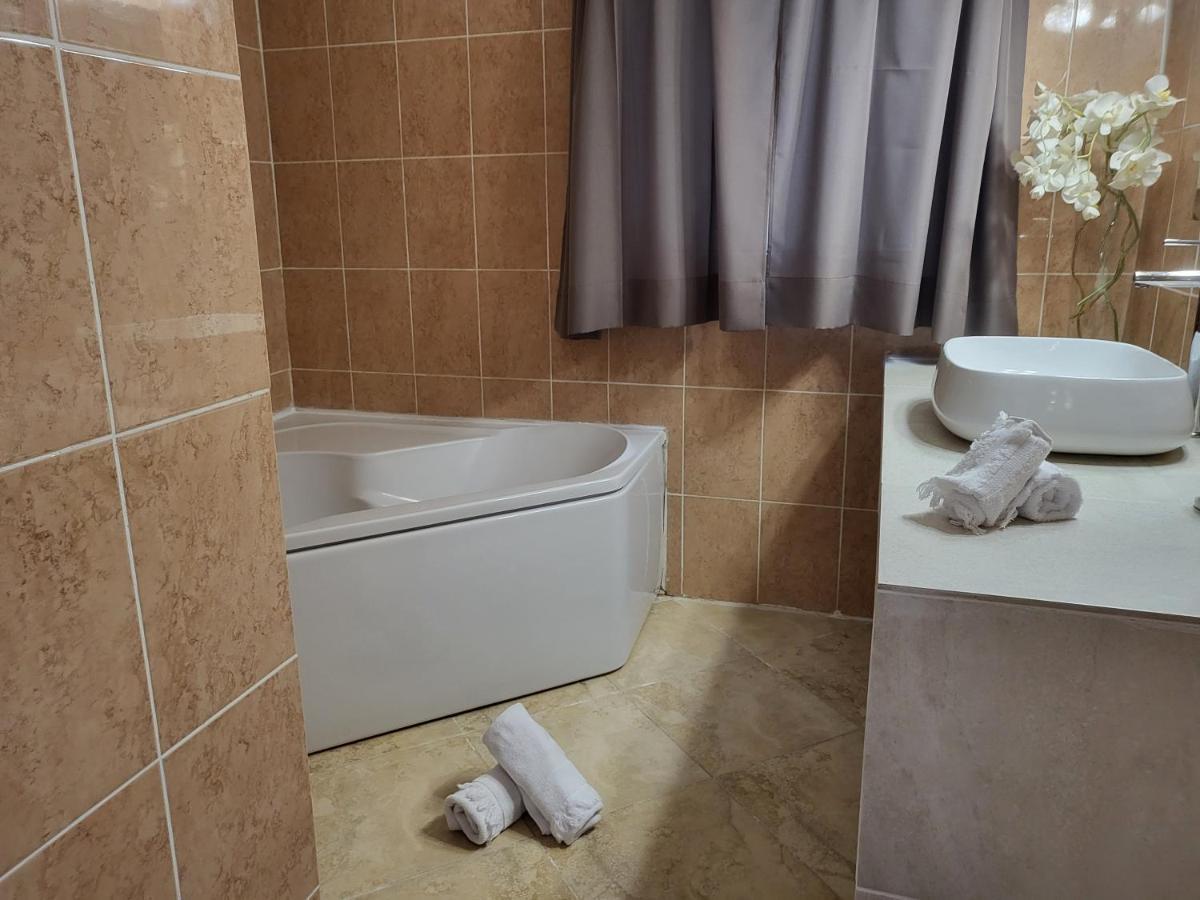 Villa Petra Bianca Suite & Chambre A 10Mn A Pied Du Port De Bonifacio Bonifacio  Dış mekan fotoğraf